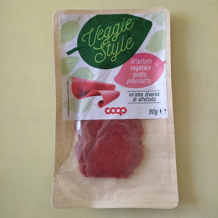 photo of Veggie Style (COOP) affettato vegetale gusto prosciutto shared by @meteofan on  07 Nov 2023 - review