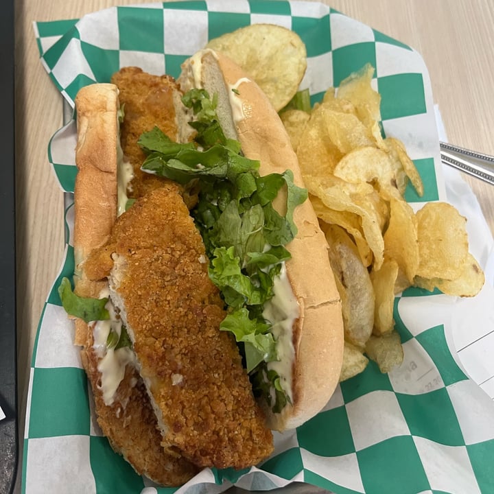 photo of Mattie's Foods: Chick’n Samich shared by @emmamolteni on  28 Nov 2024 - review