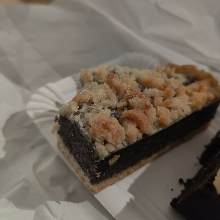 photo of From Julia Poppy seed cake shared by @botanicalcastle on  12 Dec 2024 - review