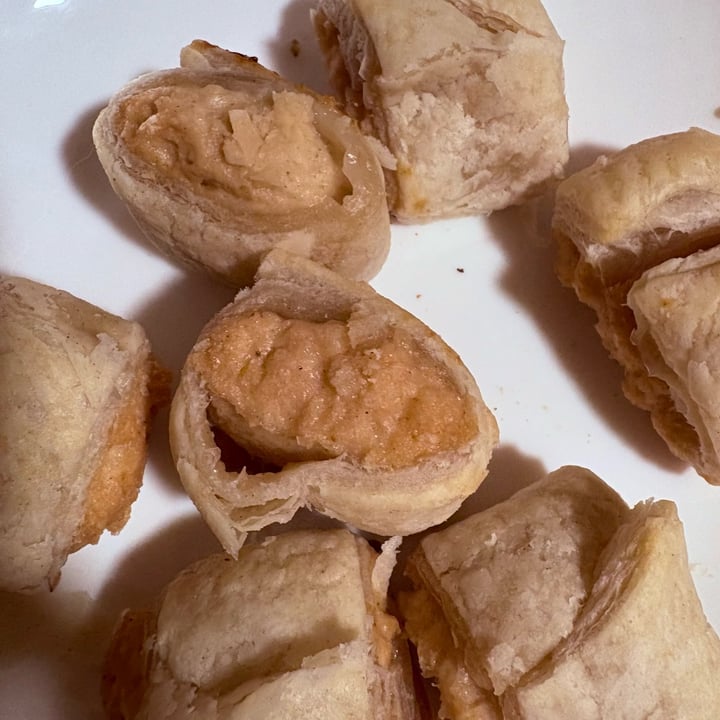 photo of Plant Pioneers mini no sausage rolls shared by @vegandiaries on  12 Aug 2025 - review