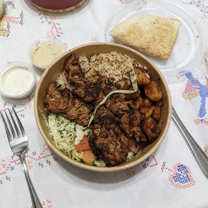 photo of Boustan Bouvier Bol Stan Kebab Vegan shared by @teofanaiacob on  20 Feb 2024 - review