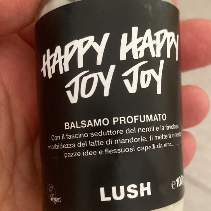 photo of Lush happy happy joy joy balsamo profumato per capelli shared by @frazazie on  12 Jul 2024 - review