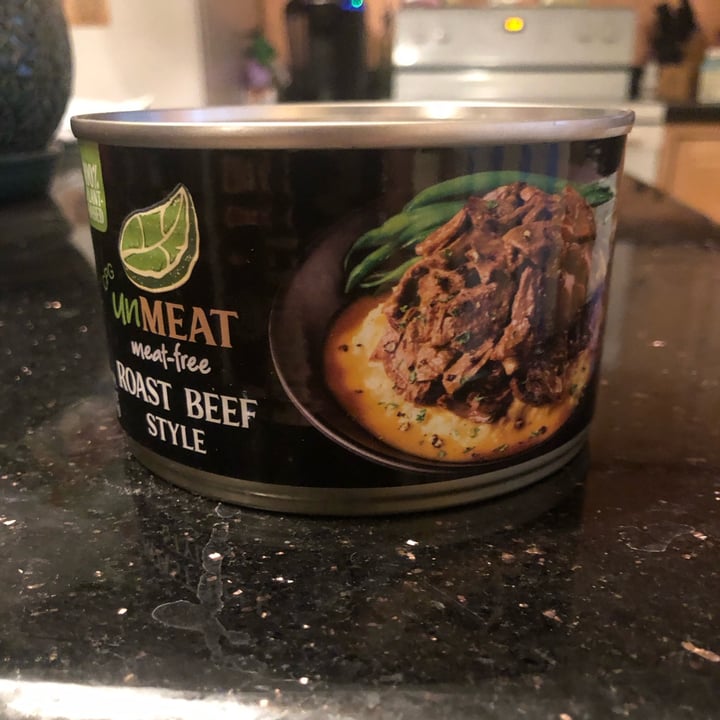photo of unMEAT Meat-Free Roast Beef Style shared by @slwasu57 on  06 Nov 2023 - review