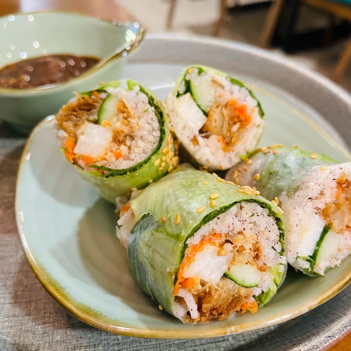 photo of The Kind Bowl Summer Roll shared by @veganhaven on  11 Mar 2024 - review