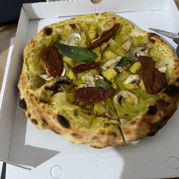 photo of Verace Pizza Vegana shared by @alicemad6 on  05 Oct 2023 - review