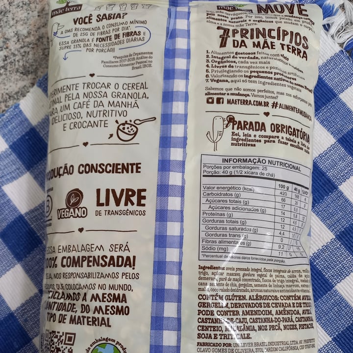 photo of Mãe Terra Granola Crocante Chia, Linhaça e Gergelim shared by @karlamarques on  06 Jan 2024 - review