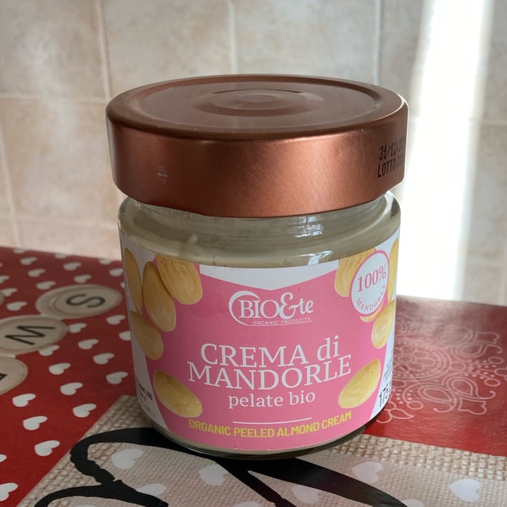 photo of BioEte Organic Products Crema Di Mandorle Pelate Bio shared by @kira0 on  12 Nov 2023 - review