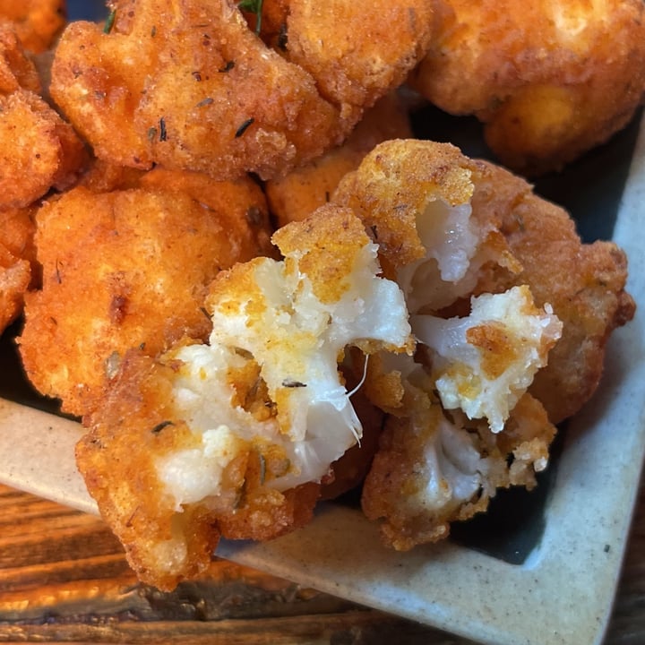 photo of Vrutal Crispy cauliflower chicken wings shared by @azabachepeluda on  08 Dec 2023 - review