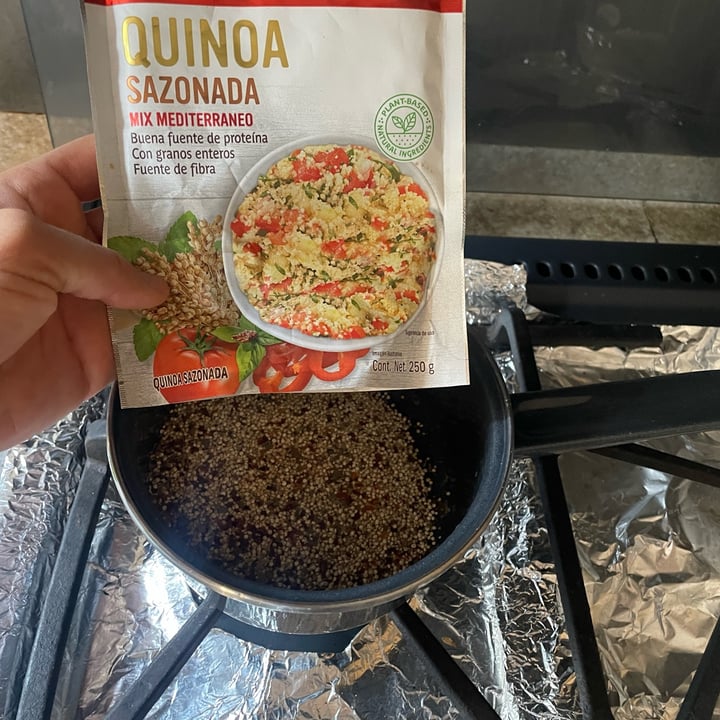 photo of Nature's Heart Quinoa sazonada shared by @veganads on  13 Feb 2025 - review