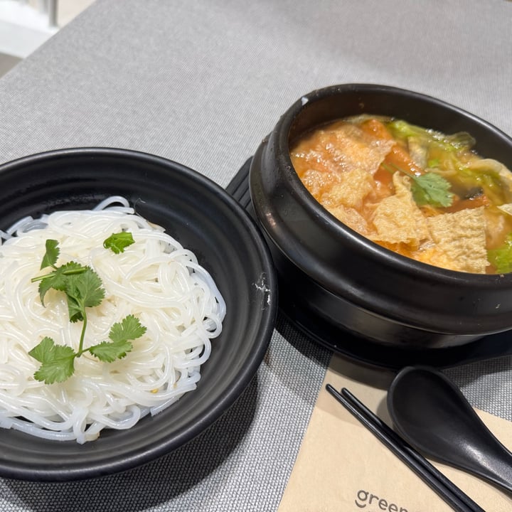 photo of GreenDot Westgate Seafood Tomato Noodle Soup shared by @pretty55 on  11 Dec 2024 - review