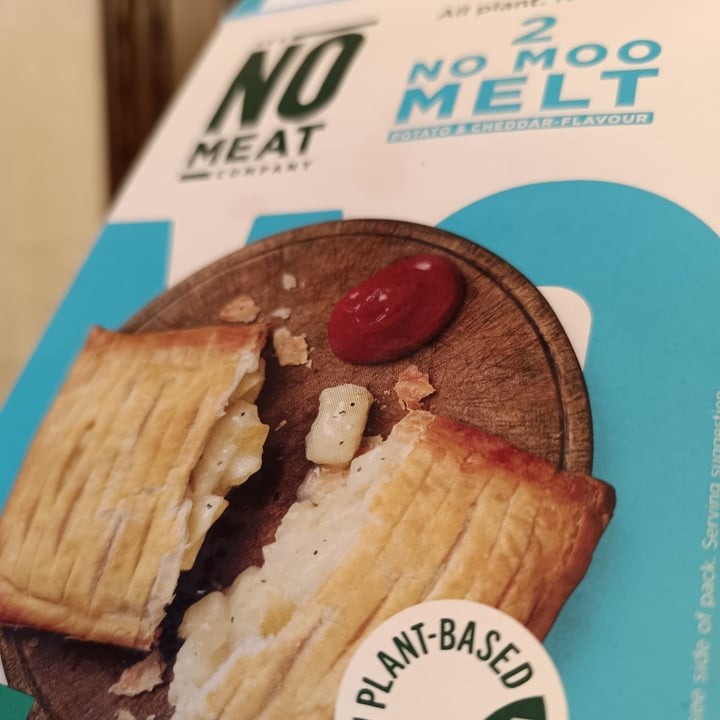 photo of The NOMEAT Company 2 No Moo Melt shared by @frenchvegangirl on  21 Feb 2024 - review