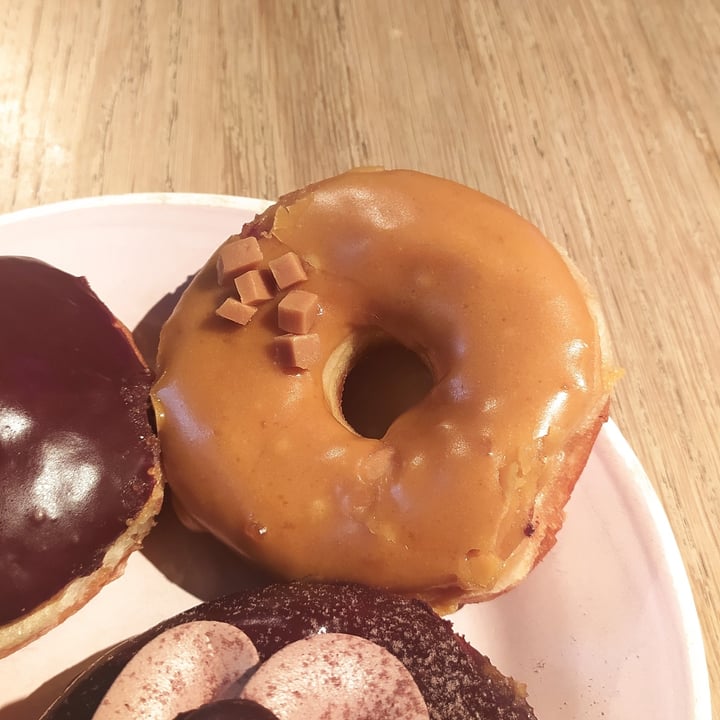 photo of Brammibal's Donuts Salted Caramel Donut shared by @bratkart0ffel on  06 Oct 2023 - review