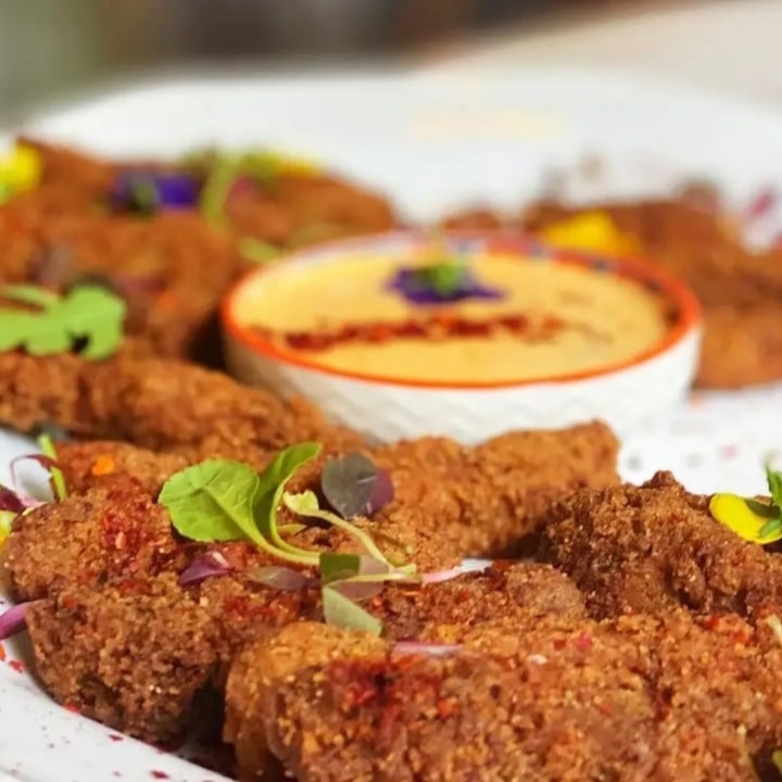 photo of The Vegan Chef Sandton Zingy Wings shared by @udeshs on  10 Apr 2024 - review
