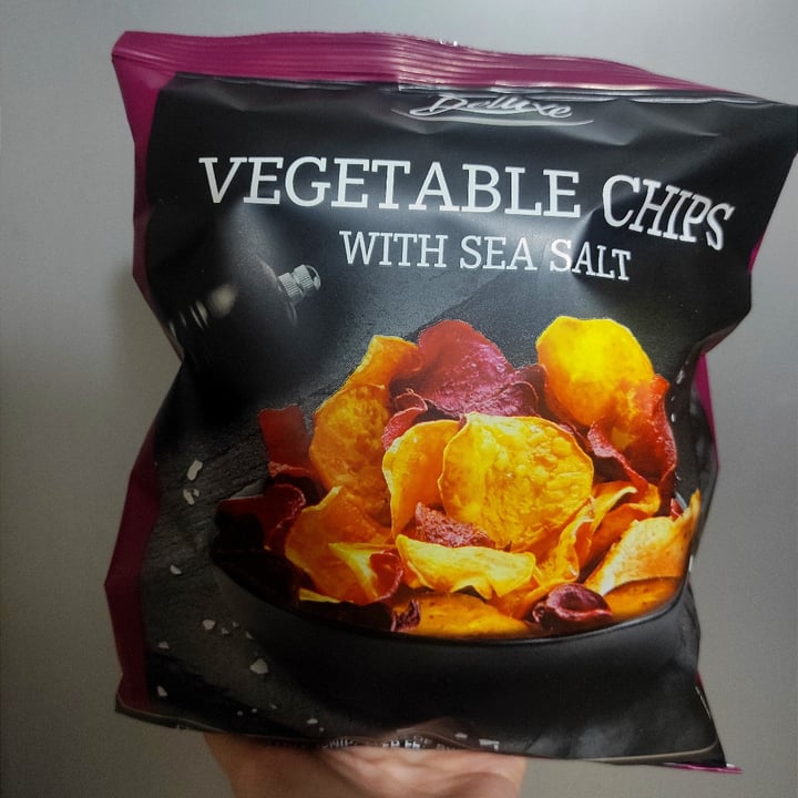 photo of Deluxe Chips vegetales shared by @scatolettadiceci on  23 Dec 2023 - review