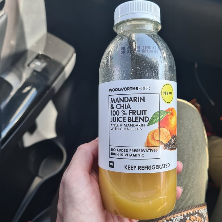 photo of Woolworths Food Mandarin & Chia 100% Fruit Juice shared by @veronicagroen on  26 Sep 2024 - review