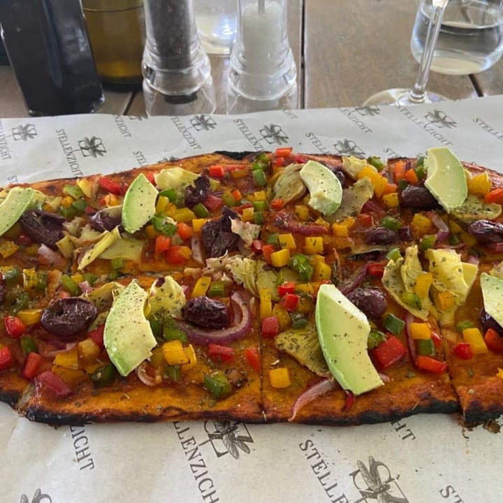 photo of Stellenzicht Wines Vegetarian Pizza (without Cheese) shared by @adrianchessman on  17 Sep 2023 - review