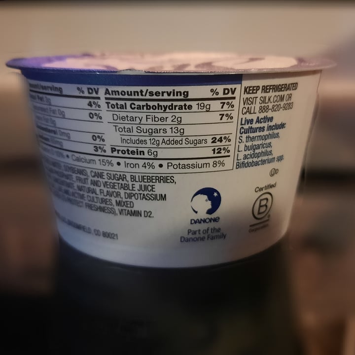 photo of Silk Blueberry Yogurt Alternative Made with Soy shared by @anonvegan on  04 Sep 2023 - review