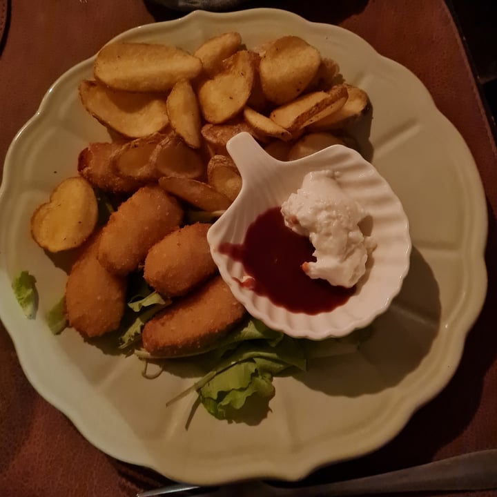 photo of Il Pangolino - Vegan Bistrot Vegan Chicken Nuggets shared by @va1en on  28 Oct 2023 - review