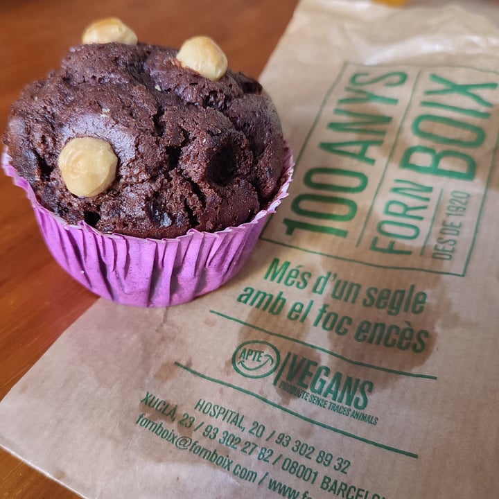 photo of Forn Boix Muffin Chocolate y avellanas shared by @veggievallde on  10 May 2024 - review