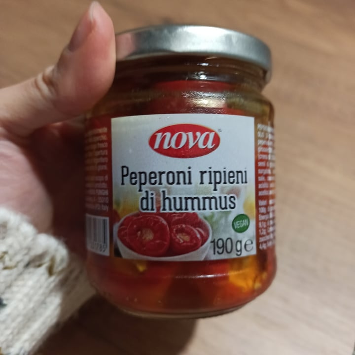 photo of NOVA Peperoni ripieni di hummus shared by @annaboodmann on  08 Jan 2024 - review