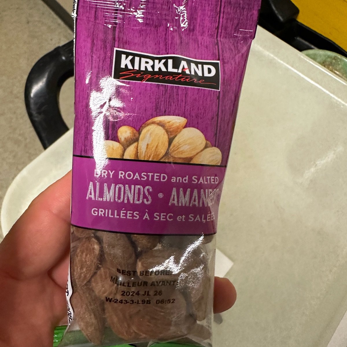 Kirkland Signature Dry Roasted And Salted Almonds Reviews abillion