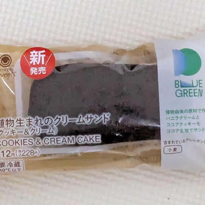 photo of family mart Plant-based cream cake　Cookies and Cream shared by @izumi on  12 Jul 2025 - review