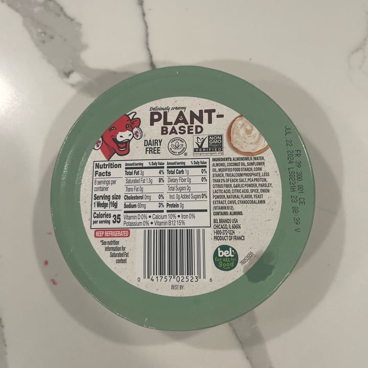 photo of The Laughing Cow Plant-Based Spreadable Cheese Alternative GARLIC & HERB shared by @ellefire on  10 Jul 2024 - review