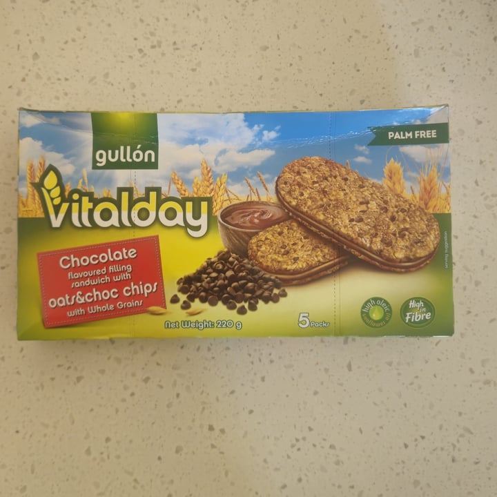 photo of Gullón Sandwich de Avena Vitalday con Chocolate shared by @therush on  20 Sep 2025 - review