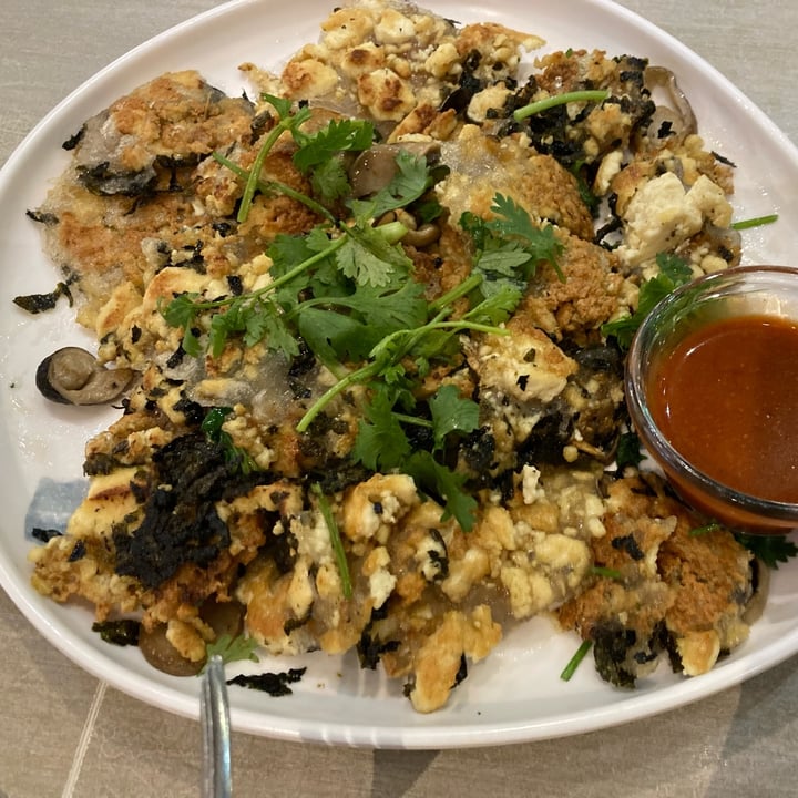 photo of Flavours by Saute Vegan Orh Luak (Complete Protein Quinoa) shared by @fulfilling on  03 Jul 2024 - review