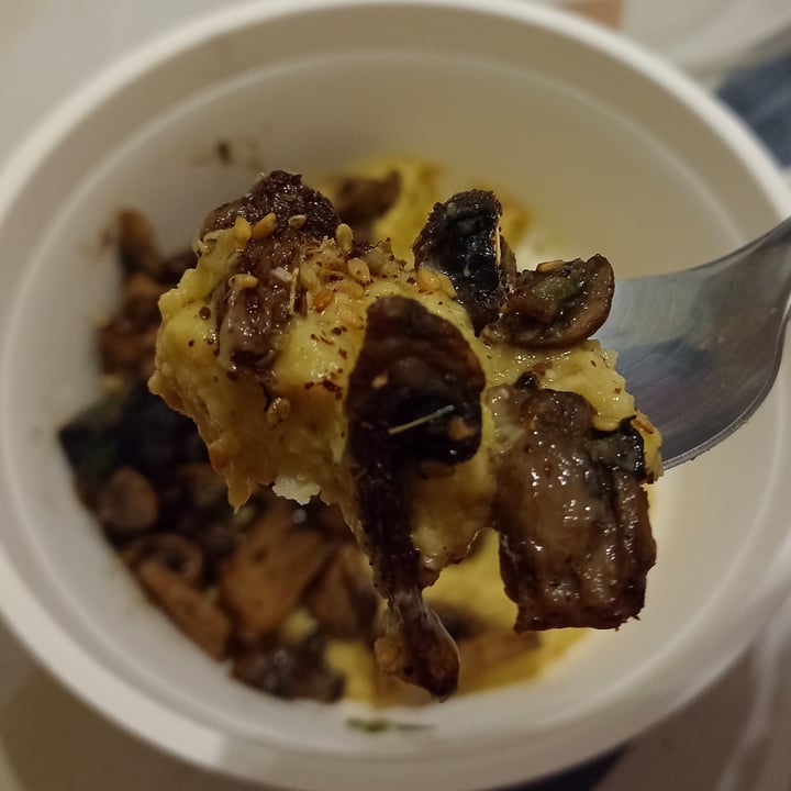 photo of Tea Connection Hummus con hongos shared by @aldyflorent on  16 May 2024 - review