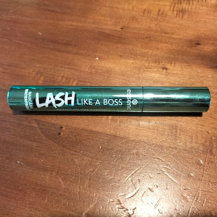photo of Essence  Lash Like a Boss shared by @greendashy on  08 Jul 2024 - review