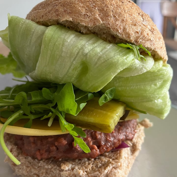 photo of THIS beef burgers shared by @alistar on  28 Aug 2023 - review