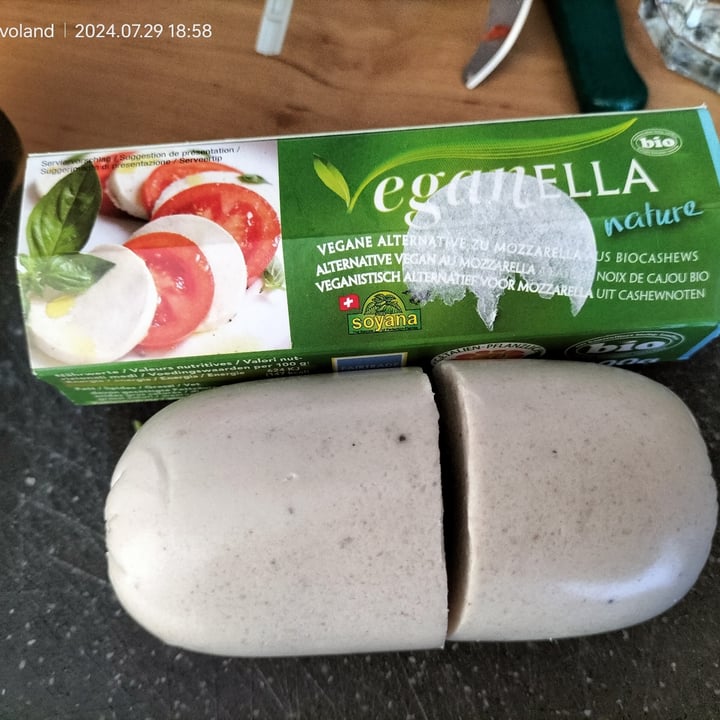 photo of Veganella Vegan alternative to mozzarella shared by @hannah386633 on  30 Jul 2024 - review