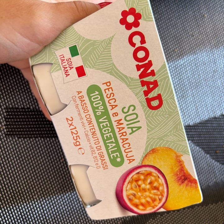 photo of Conad Yogurt pesca e maracuja shared by @floriana on  09 Jun 2025 - review