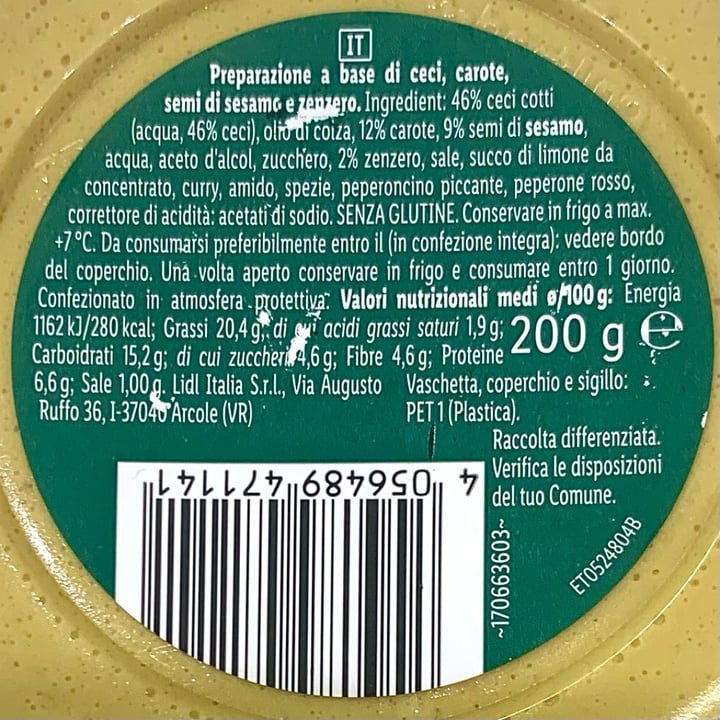 photo of Vemondo hummus carote e zenzero shared by @marabasso on  05 May 2025 - review