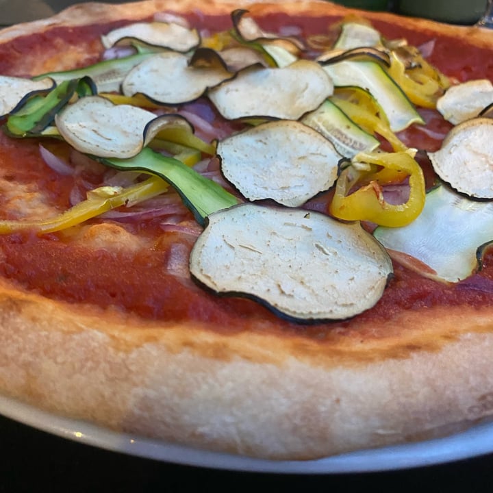 photo of Cristian Pizza Restaurant Pizza Con Vedure shared by @perlemammemucche on  19 Aug 2023 - review
