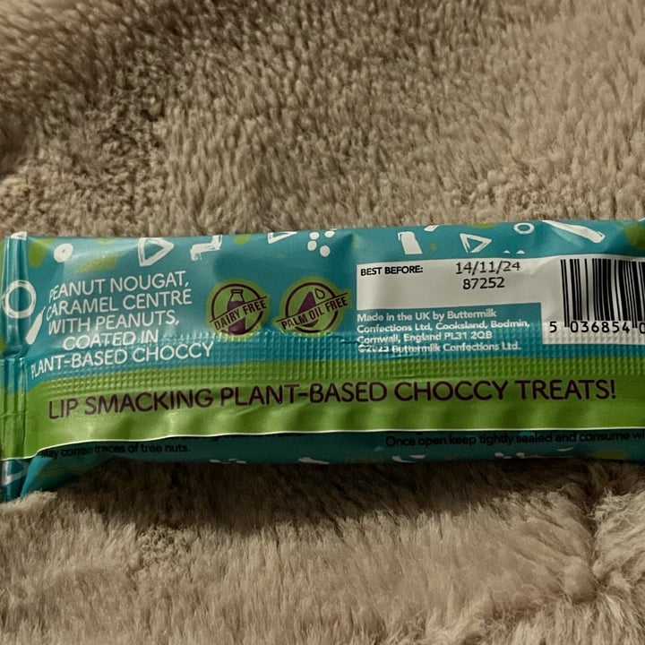 photo of Buttermilk Peanut Nougat Choccy Bar shared by @hypnicol on  12 May 2024 - review