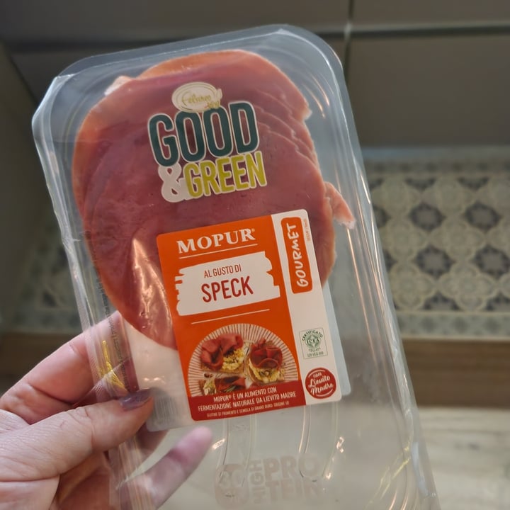 photo of Good and green Speck shared by @shalashaska on  21 May 2024 - review