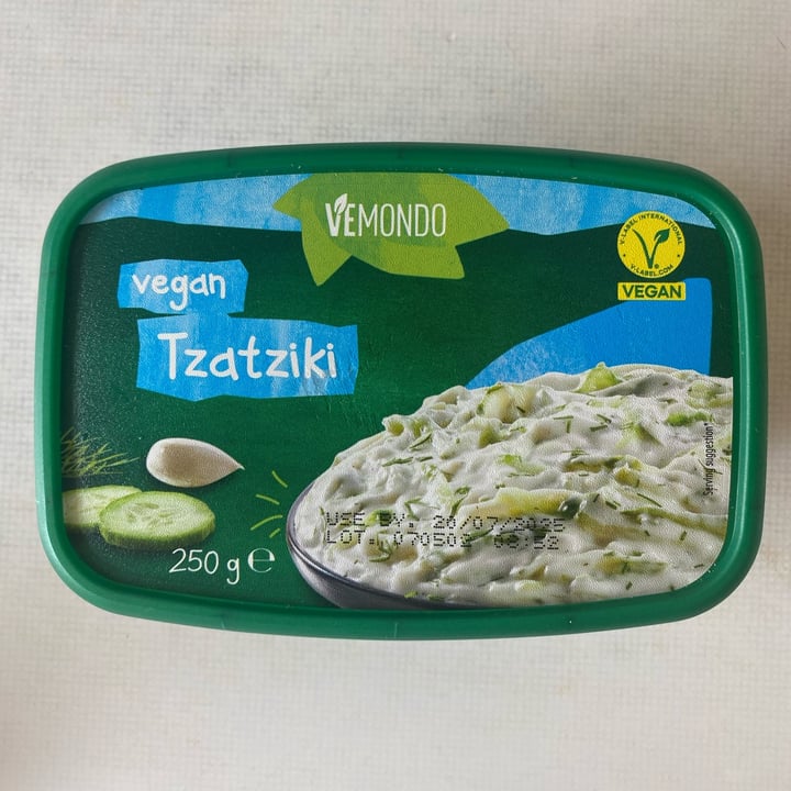 photo of Vemondo salsa tzatziki shared by @estherdfv on  13 Jun 2025 - review