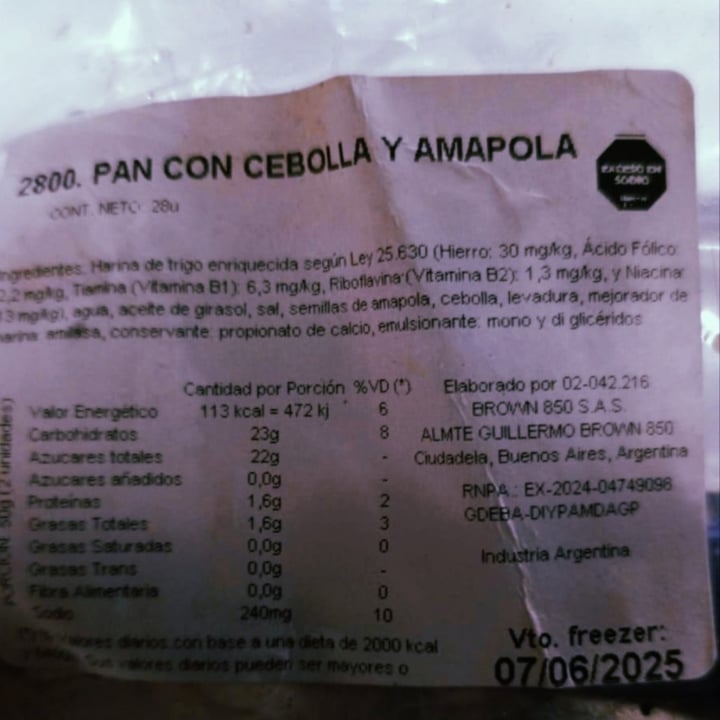 photo of Panificadora Brown Pan de cebolla y amapola shared by @nanicuadern on  15 Apr 2025 - review