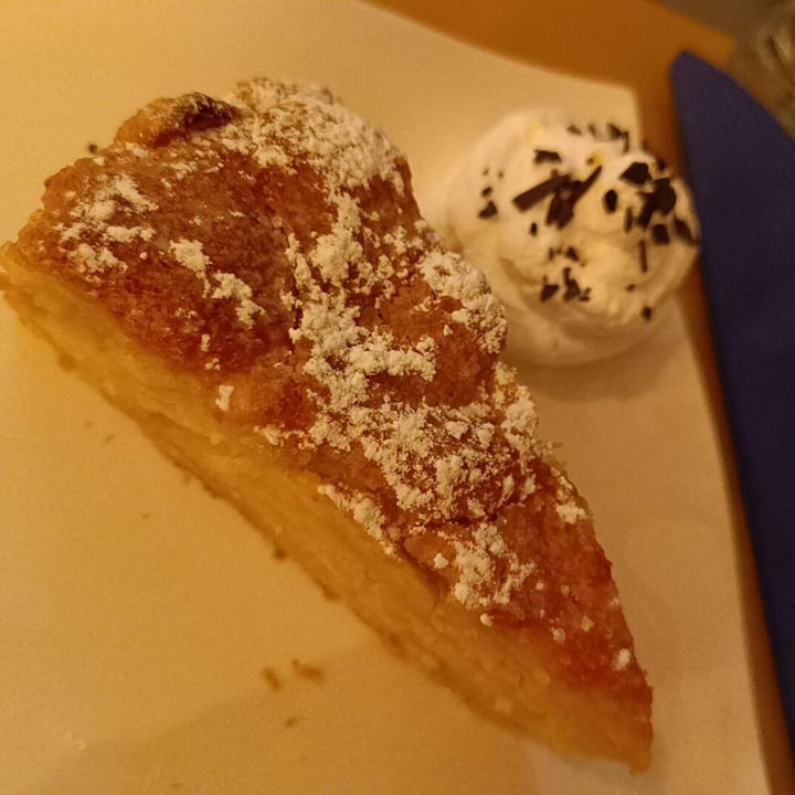 photo of Circolo Impatto Zero - Riservato ai Soci ARCI torta di mele e ricotta di mandorle shared by @ambras on  21 Jun 2025 - review
