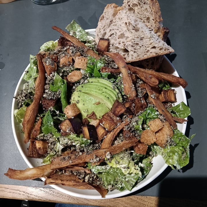 photo of Restaurant Bar Kantoor Caesar Salad shared by @silviacoacci on  29 Oct 2023 - review