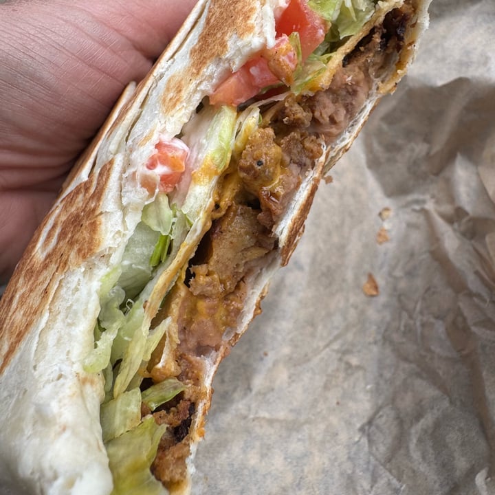 photo of Vegan Van Crunchwrap Supreme shared by @lonica on  23 Aug 2025 - review