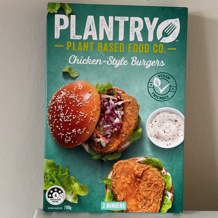 photo of Plantry Chicken-Style Burgers shared by @veganadam on  24 Mar 2024 - review