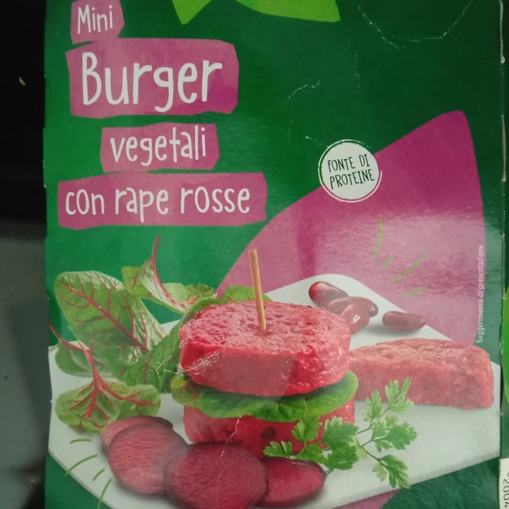 photo of Vemondo Mini Burger vegetali con rape rosse shared by @rosso-di-sara on  11 Jun 2024 - review