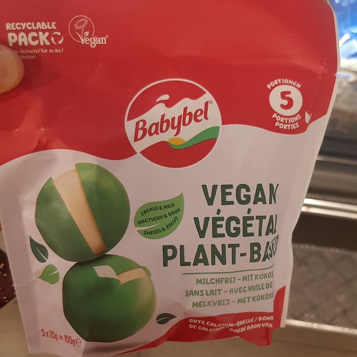 photo of Babybel Plant-Based Plant Based Original shared by @bets911 on  21 Sep 2023 - review