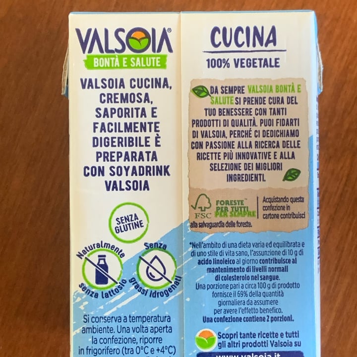 photo of Valsoia Panna 100% Vegetale shared by @giulia1984 on  06 May 2024 - review