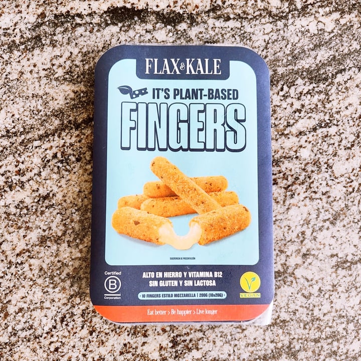 photo of Flax & Kale Fingers Estilo Mozzarella shared by @rominaguch on  19 Aug 2023 - review