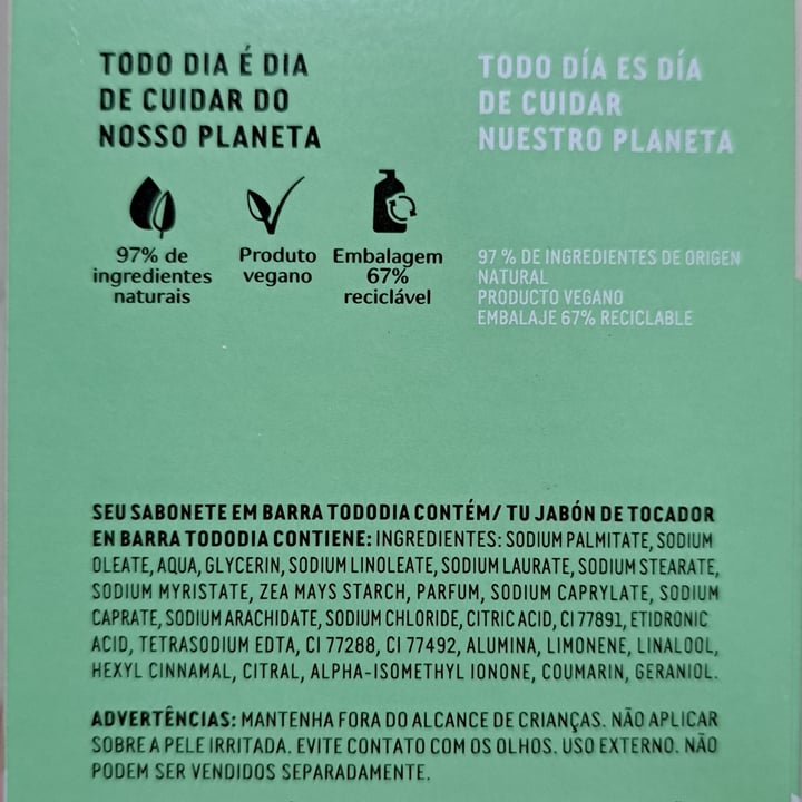 photo of Natura Jabón de tocador puro vegetal hojas de limon y Guanábana shared by @meliiac on  06 Jan 2025 - review