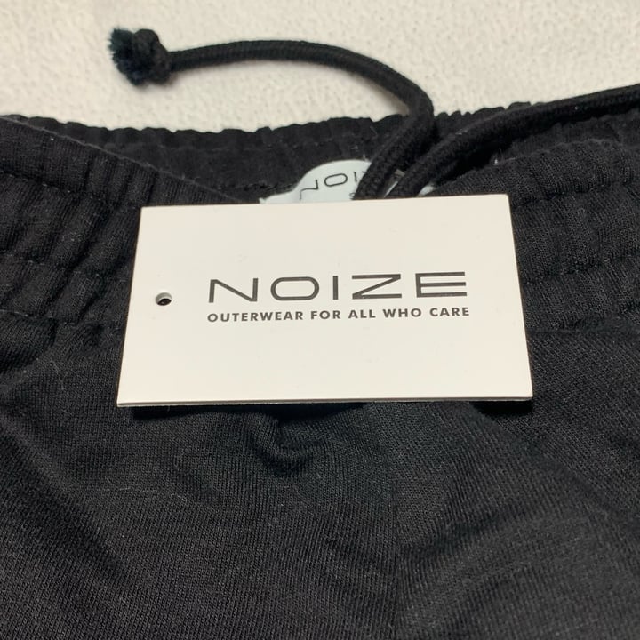 photo of Noize Vegan Sweatpants for Women shared by @mandygvegan on  06 Jan 2024 - review